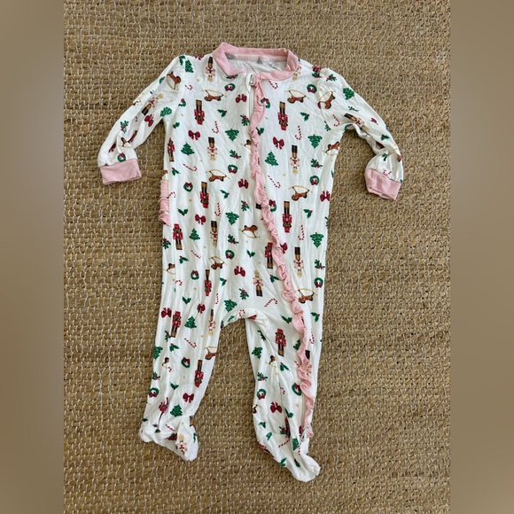 Milkberry full zip pajamas bamboo nutcracker holiday pajamas ruffle butt 3-6m - Picture 1 of 5
